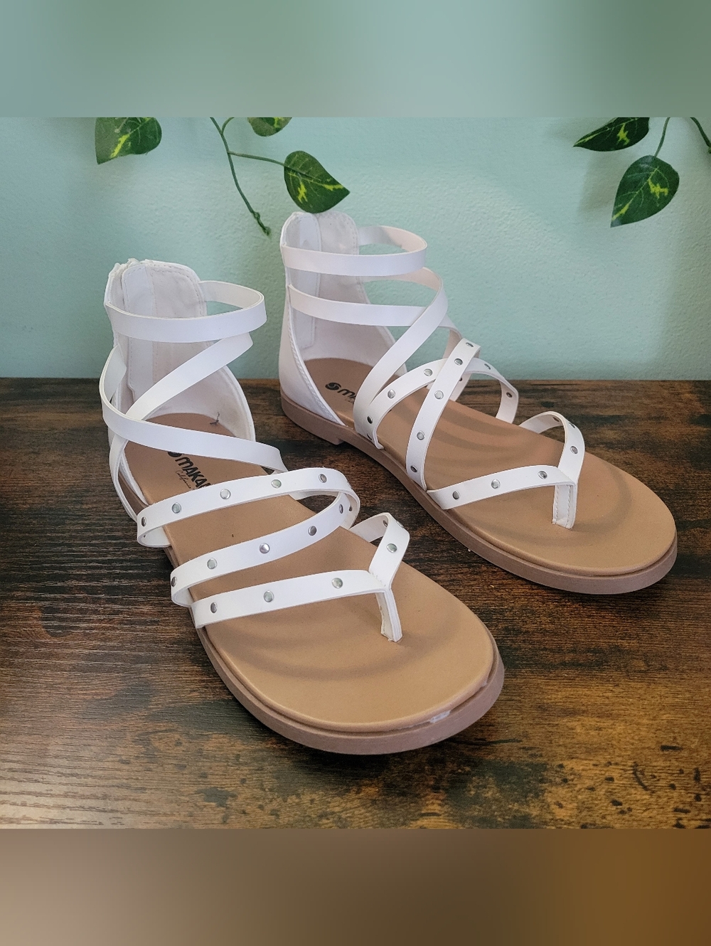 Makalu California White Gladiator Sandals 8 Studded Strappy Boho Chic